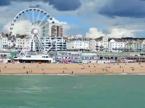 Quick and Reliable Brighton to Gatwick Transfer